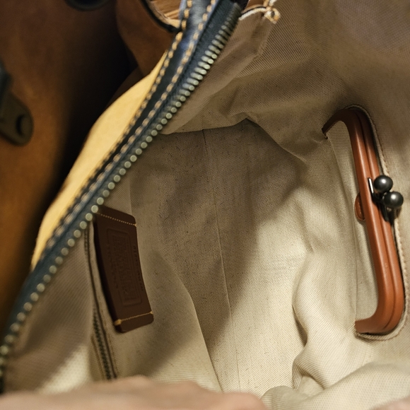 COACH 1941 ROGUE 31 WHIPSTITCH - OXBLOOD NWOT - Picture 8 of 9